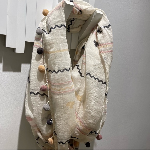 Ann Taylor Loft Pom Pom Infinity Scarf - Picture 11 of 12